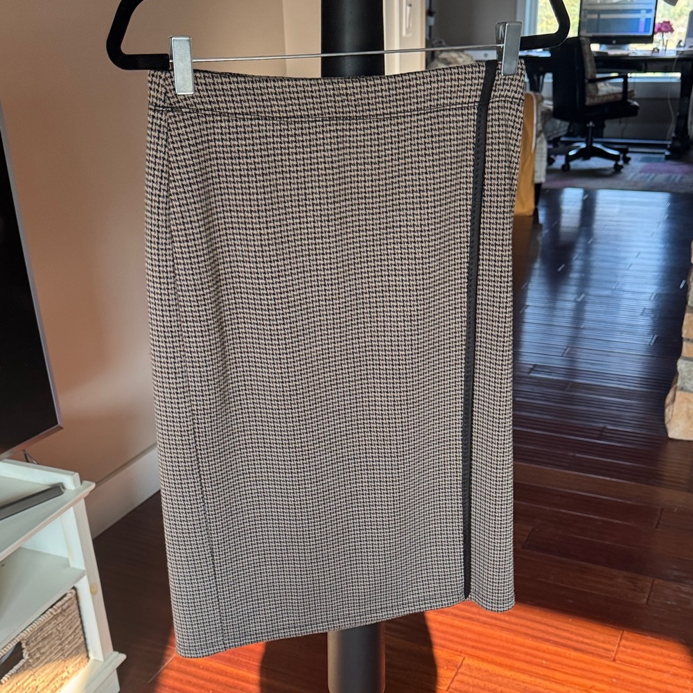 Max Studio Skirt